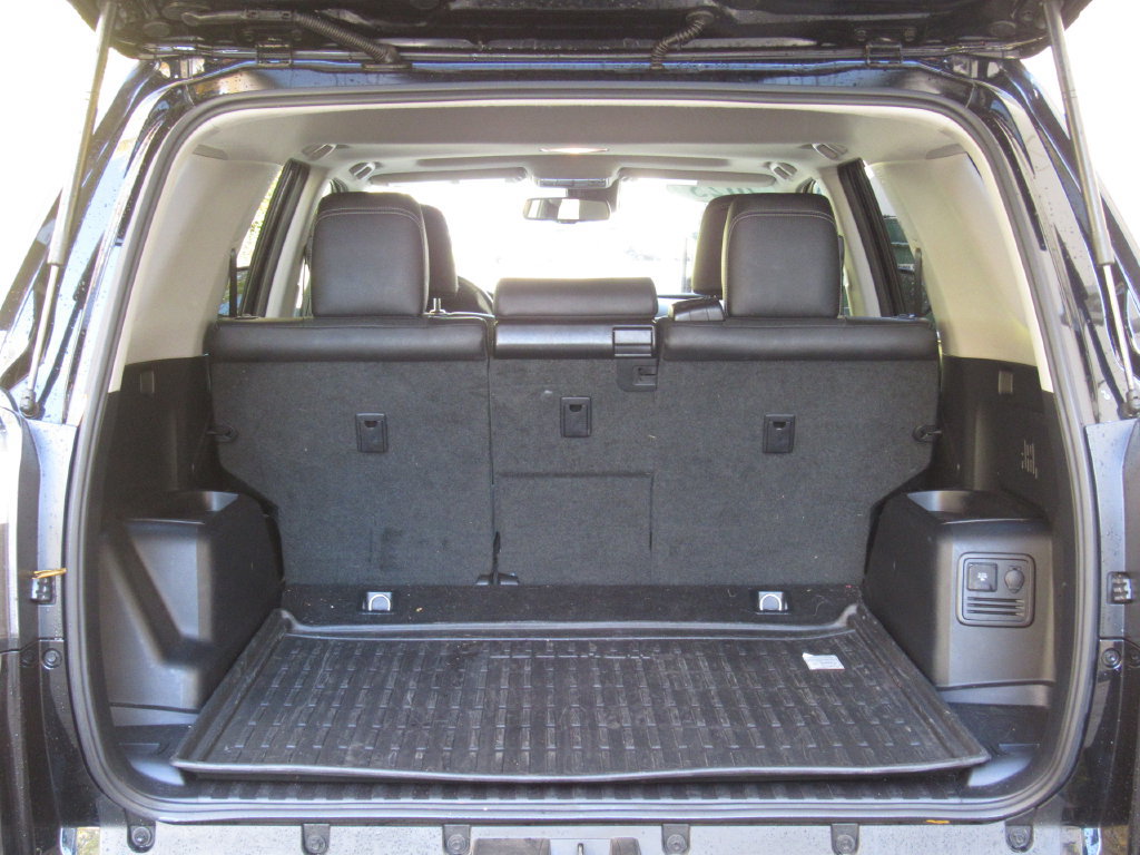 Used 2023 Toyota 4Runner Limited AWD/4WD image 21