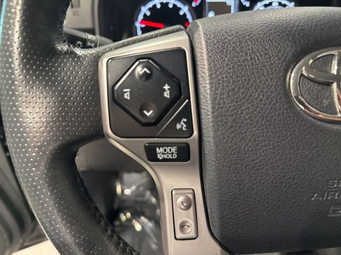 Used 2023 Toyota 4Runner Limited AWD/4WD image 25