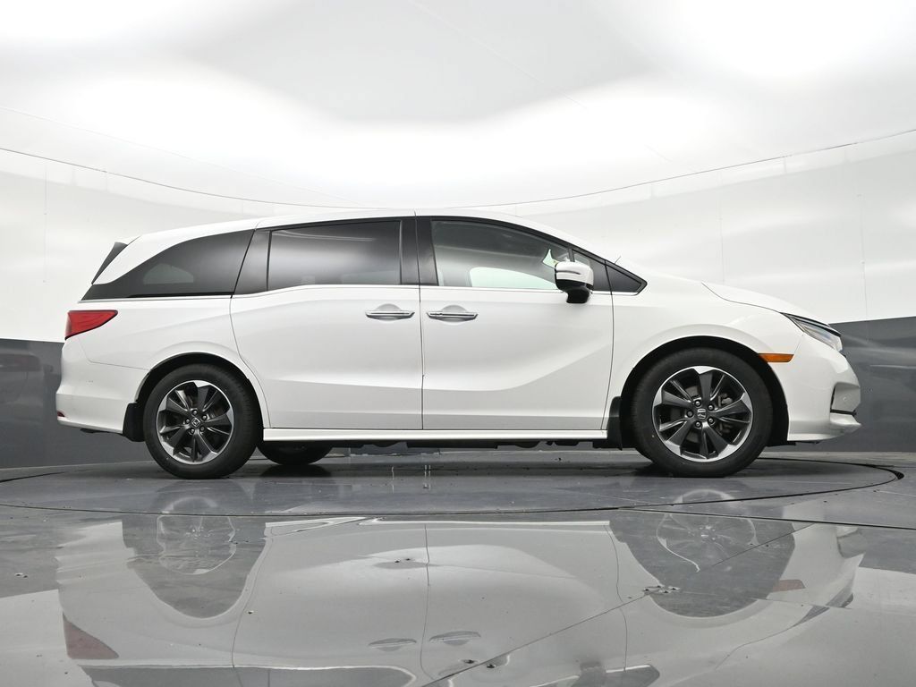 Used 2023 Honda Odyssey Elite image 23