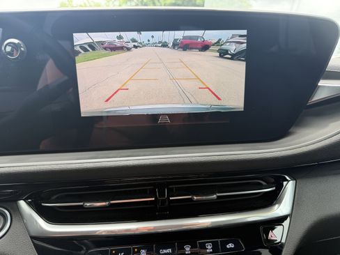 Used 2024 Buick Envista Avenir FWD image 22