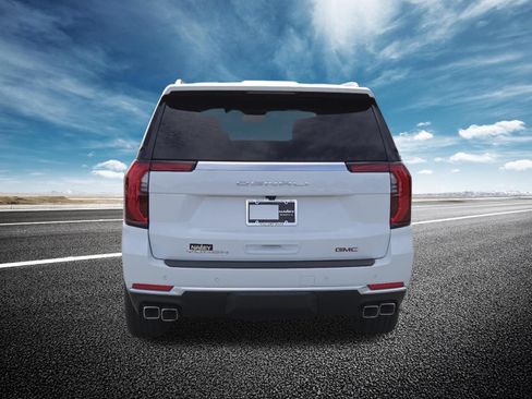 New 2026 GMC Yukon Denali w/ Sun & Power Step Package AWD/4WD image 20