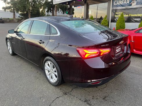 Used 2020 Chevrolet Malibu LT w/ Leather Package image 3