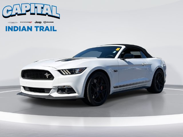 Used 2017 Ford Mustang GT Premium w/ Equipment Group 401A RWD image 1