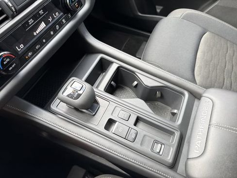 Certified 2025 Nissan Pathfinder S FWD image 15