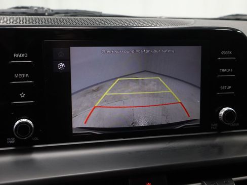 Used 2024 Kia Seltos LX AWD/4WD image 4