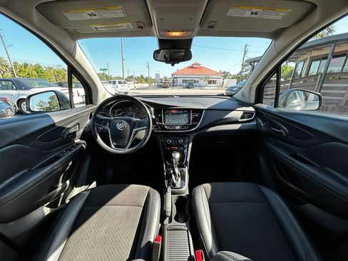 Used 2018 Buick Encore Preferred FWD image 17