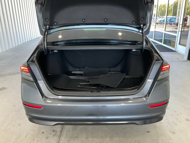 Certified 2025 Honda Accord SE image 18
