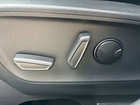 Used 2024 Ford Escape ST-Line w/ Tech Pack #1 image 19