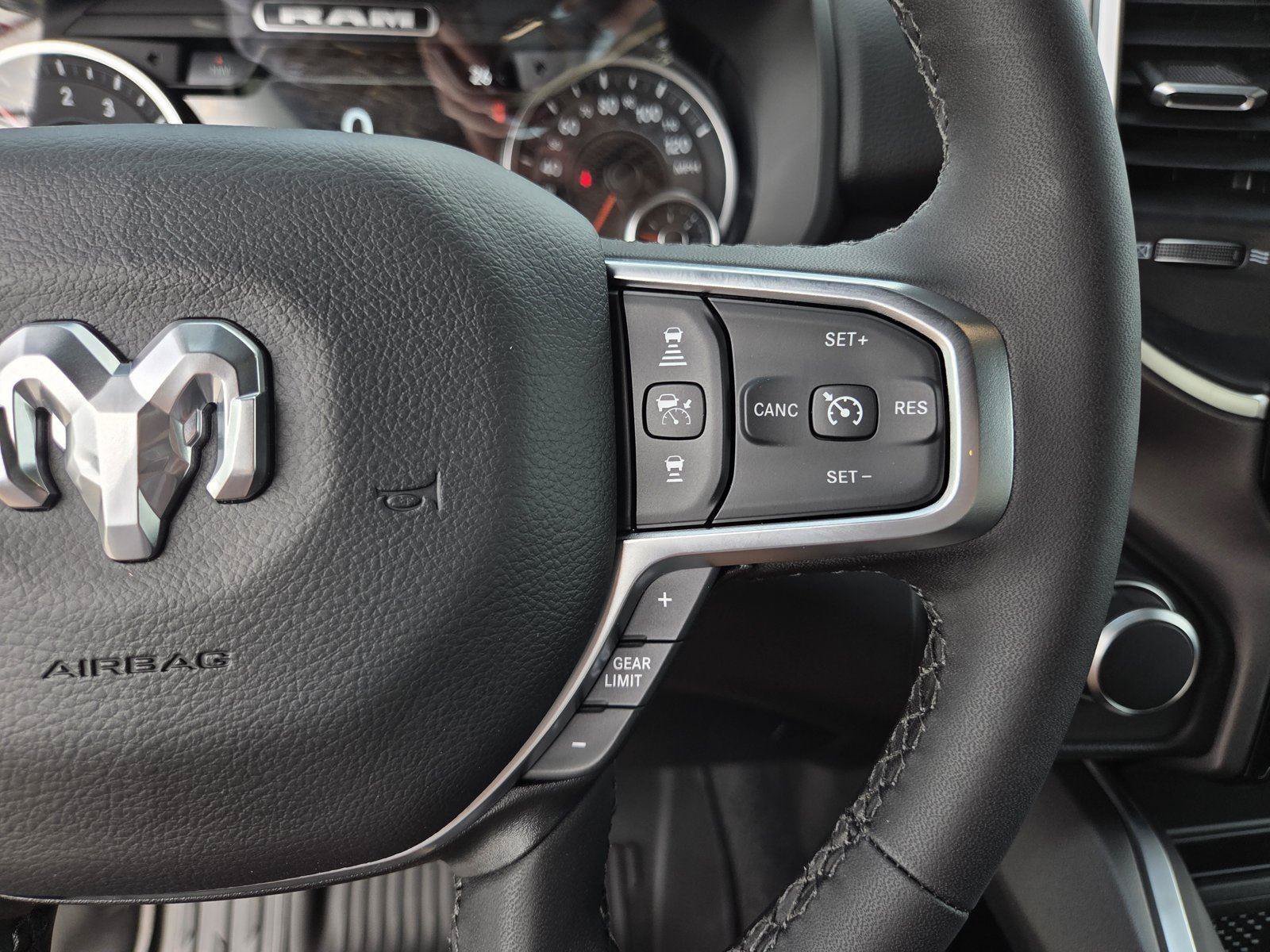 New 2026 RAM 1500 Big Horn AWD/4WD image 26