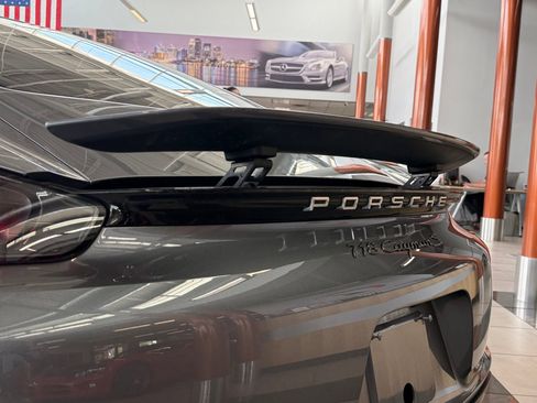 Used 2025 Porsche 718 Cayman S RWD image 19