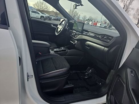 Used 2023 Ford Escape ST-Line w/ Tech Pack #1 image 29