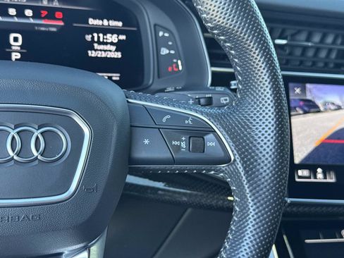 Used 2020 Audi SQ8 Premium Plus w/ Driver Assistance Package image 32