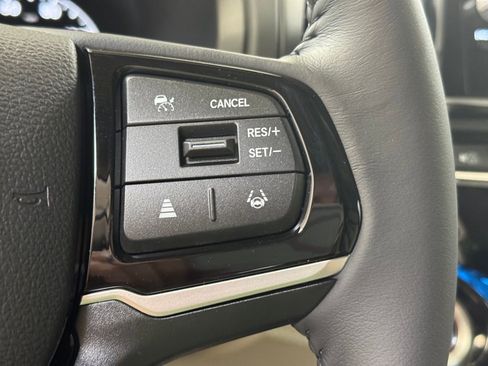 New 2026 Honda Odyssey Touring image 38