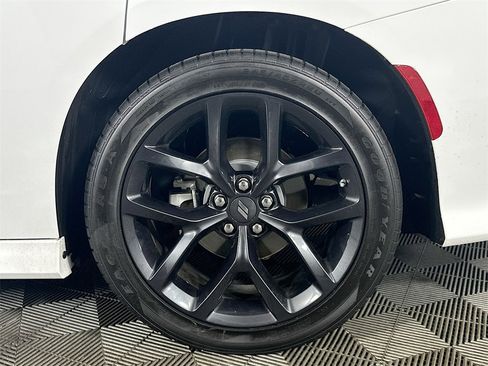 Used 2023 Dodge Charger R/T w/ Blacktop Package image 35