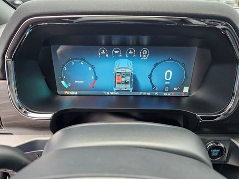 New 2025 Ford F150 Lariat w/ Equipment Group 501A Mid image 17