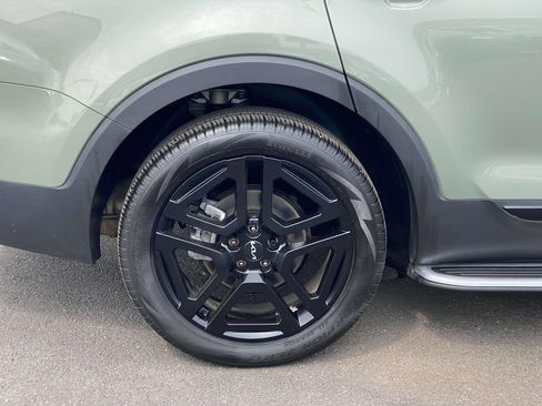 Used 2024 Kia Telluride SX X-Line AWD/4WD image 3