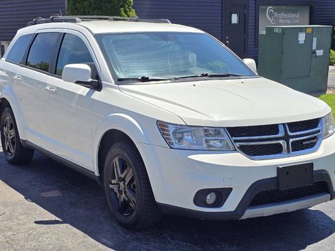 Used 2014 Dodge Journey SXT FWD image 8