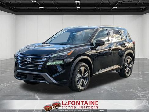 Used 2024 Nissan Rogue SL AWD/4WD image 1