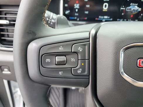 New 2026 GMC Sierra 1500 AT4 w/ Technology Package AWD/4WD image 28