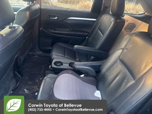 Used 2019 Toyota Highlander XLE w/ Protection Package #3 image 10