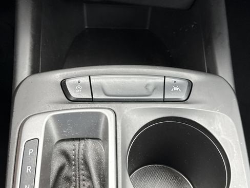 Used 2024 Chevrolet Trax LS FWD image 23