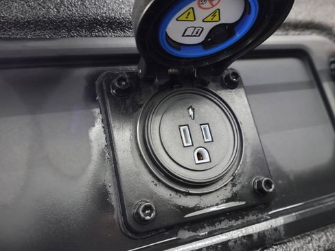 Used 2025 RAM 1500 Big Horn image 29