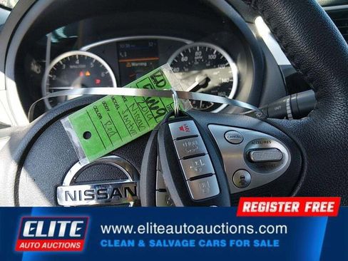 Used 2019 Nissan Sentra SV w/ Special Edition Package FWD image 22