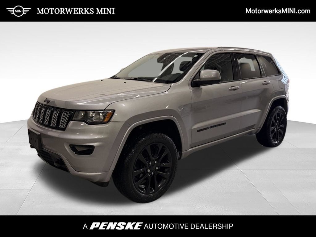 Used 2018 Jeep Grand Cherokee Altitude AWD/4WD image 1