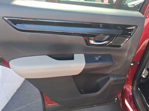 Used 2024 Honda CR-V EX-L image 19
