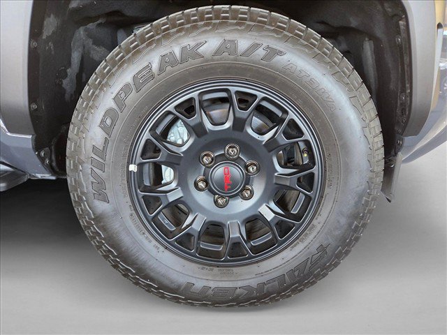 Certified 2025 Toyota 4Runner TRD Off-Road Premium w/ Tow Technology Package AWD/4WD image 21