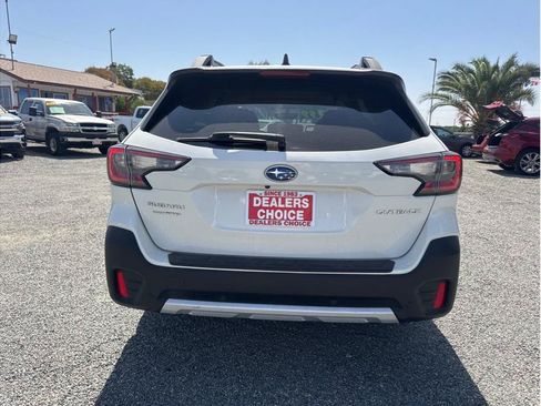 Used 2021 Subaru Outback Limited AWD/4WD image 6