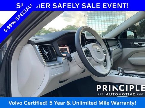Certified 2024 Volvo XC60 B5 Core AWD/4WD image 15
