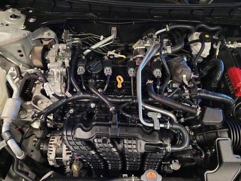 Used 2023 Nissan Altima 2.5 SV image 30