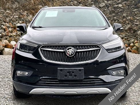 Used 2019 Buick Encore Essence w/ Safety Package II AWD/4WD image 3