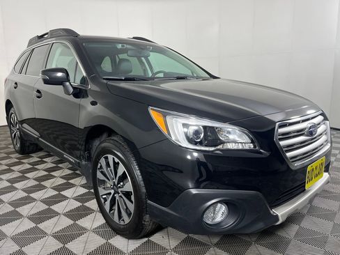 Used 2016 Subaru Outback 2.5i Limited image 3
