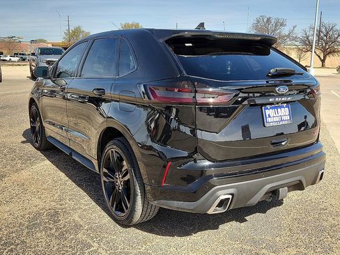 Used 2022 Ford Edge ST w/ Equipment Group 401A image 2