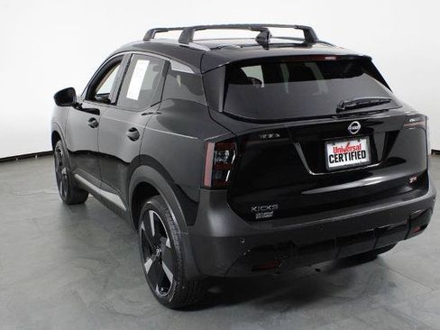 Certified 2026 Nissan Kicks SR FWD image 16