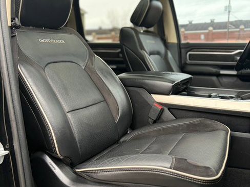 Used 2020 RAM 1500 Laramie image 16