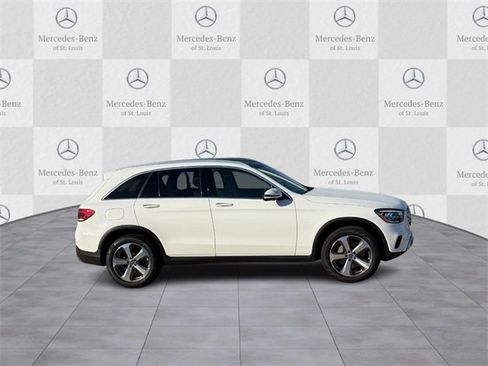 Certified 2022 Mercedes-Benz GLC 300 4MATIC image 2