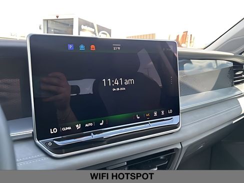 New 2026 Volkswagen Tiguan SE AWD/4WD image 31