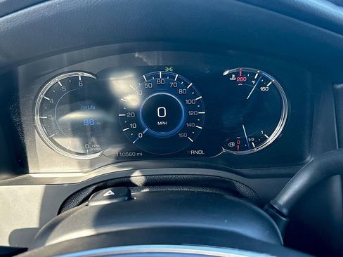 Used 2018 Cadillac Escalade Luxury AWD/4WD image 45