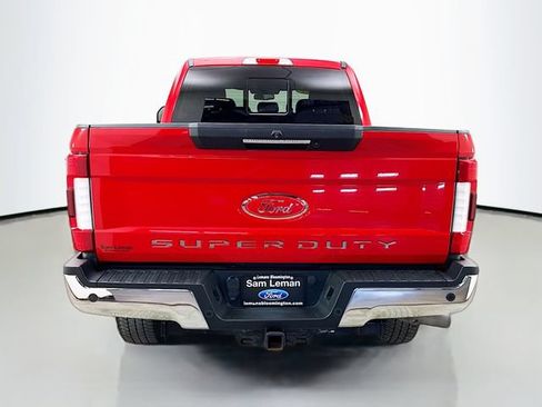 Used 2018 Ford F250 Lariat w/ Lariat Ultimate Package AWD/4WD image 6