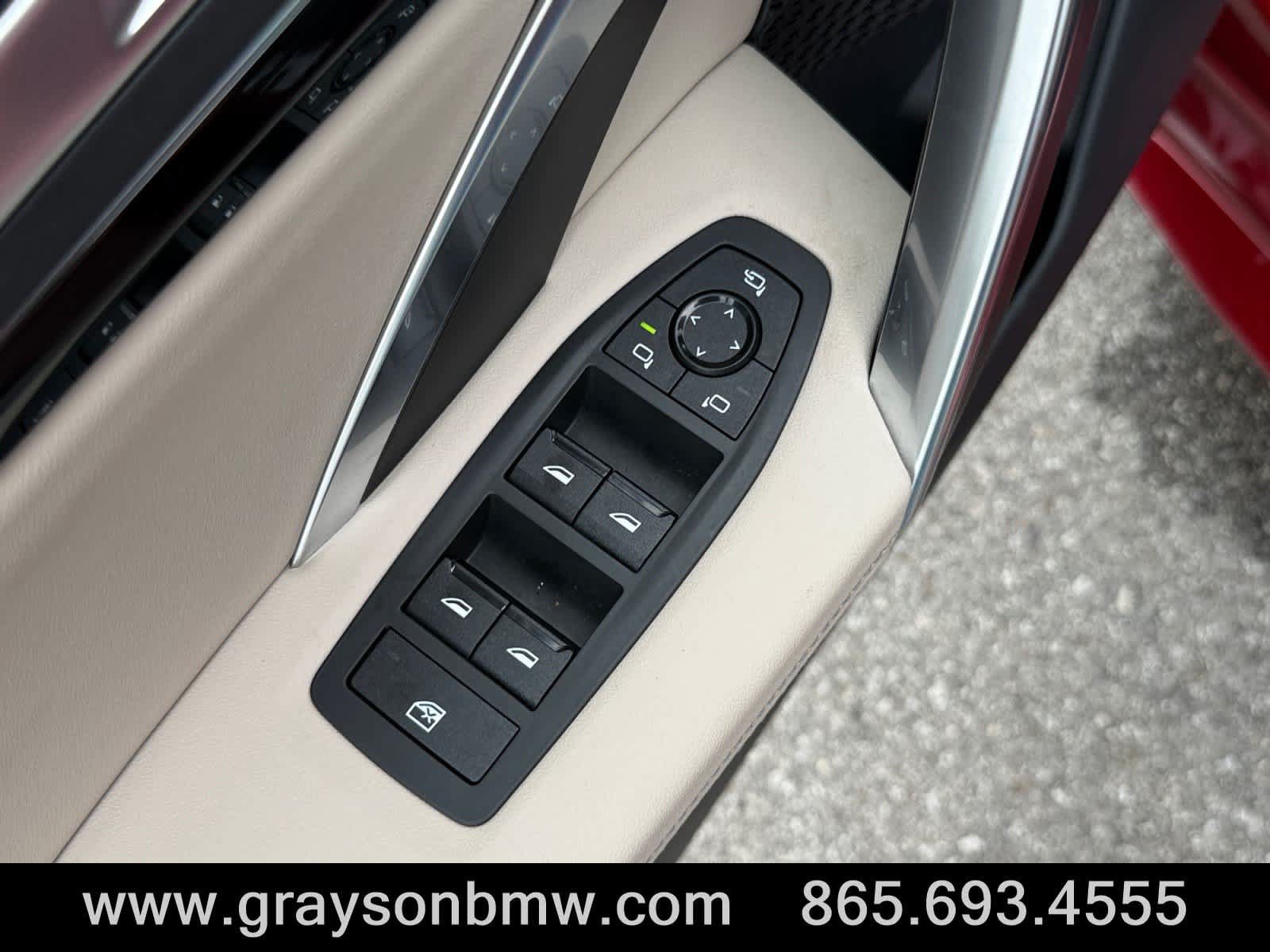 Used 2025 BMW X2 xDrive28i w/ Premium Package AWD/4WD image 15