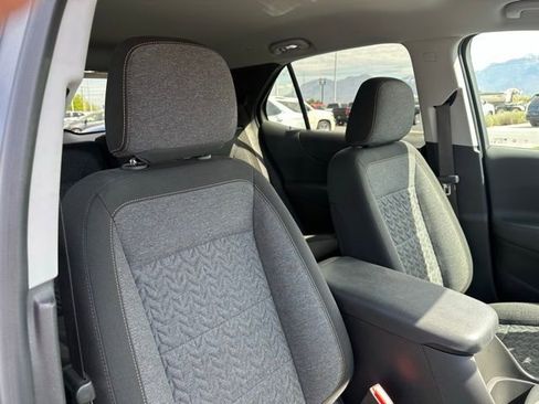 Certified 2023 Chevrolet Equinox LT AWD/4WD image 18