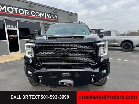 Used 2021 GMC Sierra 2500 Denali w/ Denali Black Diamond Edition image 18