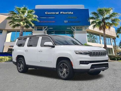 Certified 2022 Jeep Grand Wagoneer Series I AWD/4WD image 2