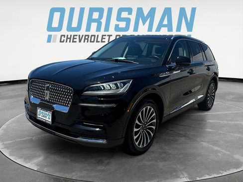 Used 2024 Lincoln Aviator Reserve AWD/4WD image 2