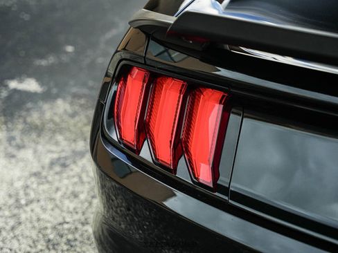 Used 2022 Ford Mustang Mach 1 w/ Mach 1 Handling Package RWD image 57