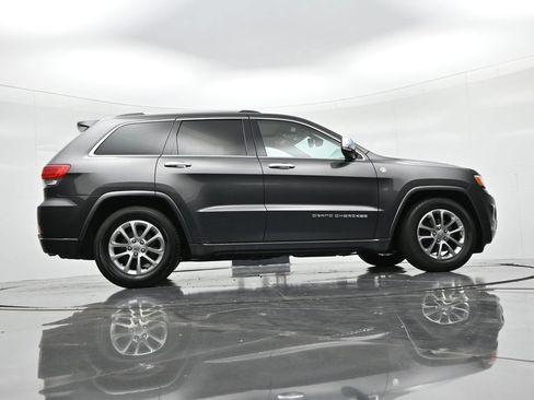 Used 2015 Jeep Grand Cherokee Overland AWD/4WD image 22