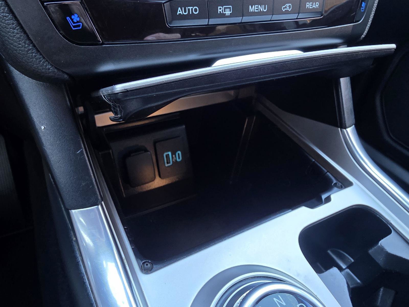 Used 2020 Ford Explorer Limited AWD/4WD image 20